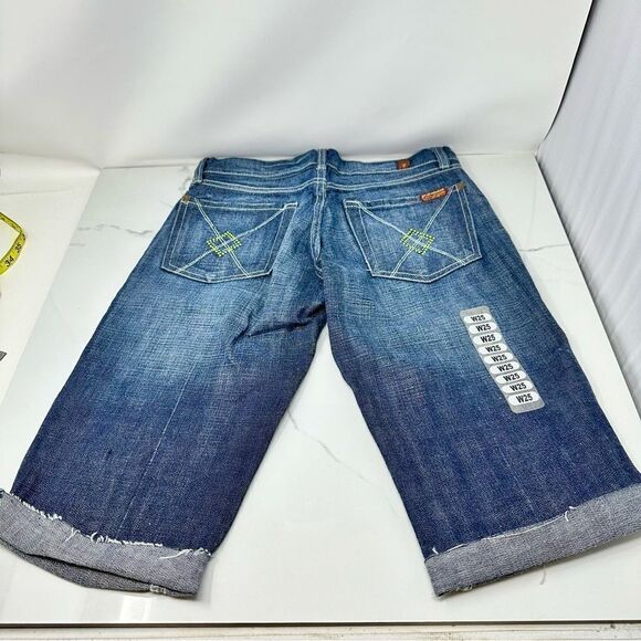 7 For All Mankind Bermuda Jean Shorts- Size 25 - Picture 2 of 10
